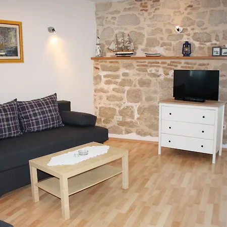 Nirvana Apartman