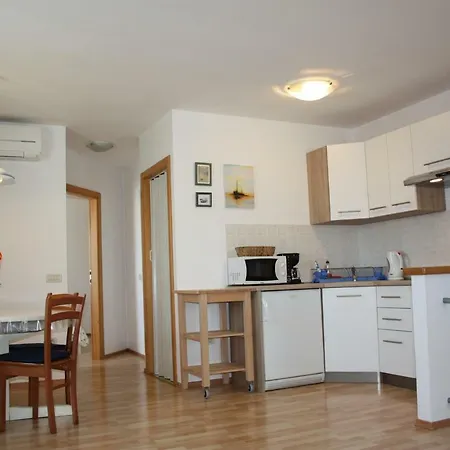 Nirvana Apartamento *